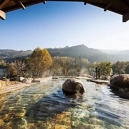 아파트 In Near Hot Springs *
